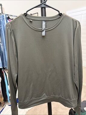 lukka Olive Green Long Sleeve Crew Sweatshirt